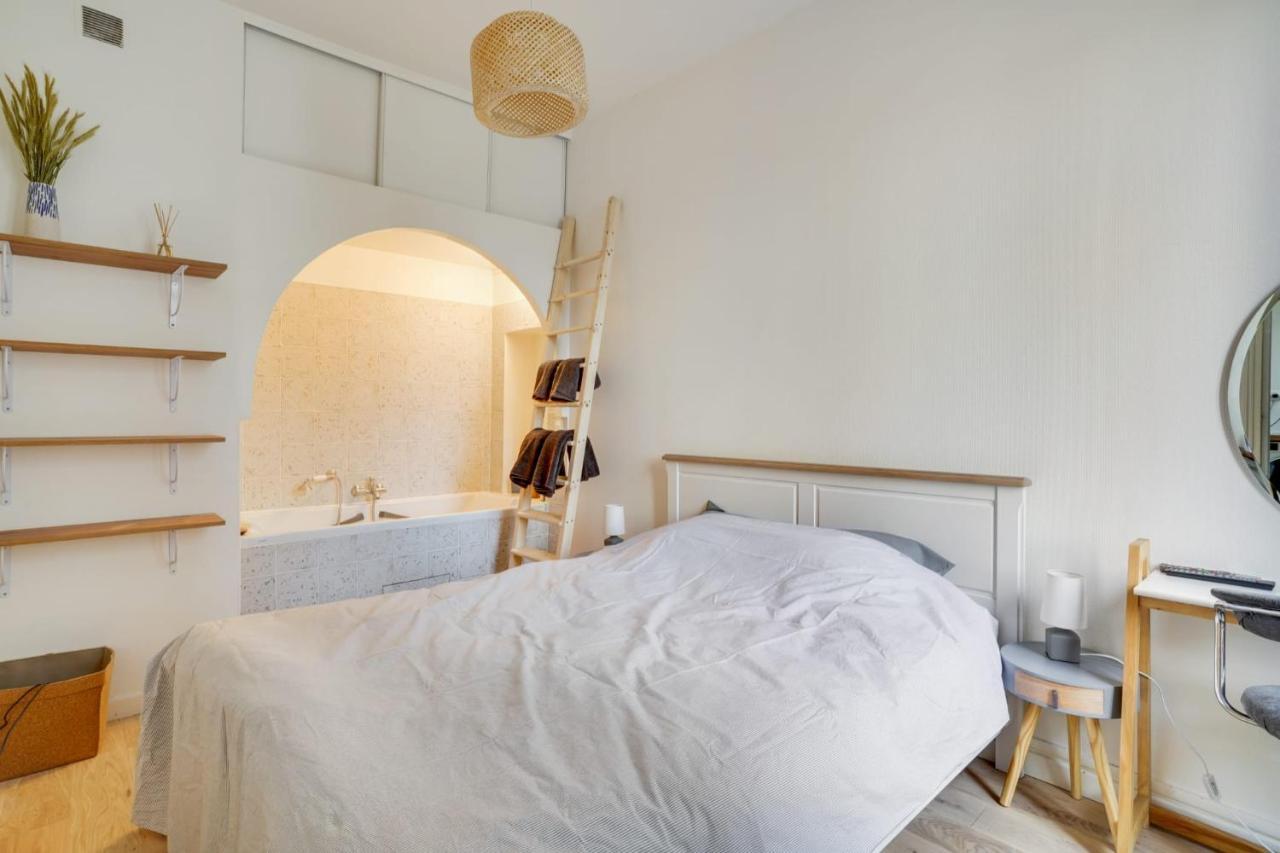 Appartement Charmant Entierement Equipe Ivry-sur-Seine Ngoại thất bức ảnh